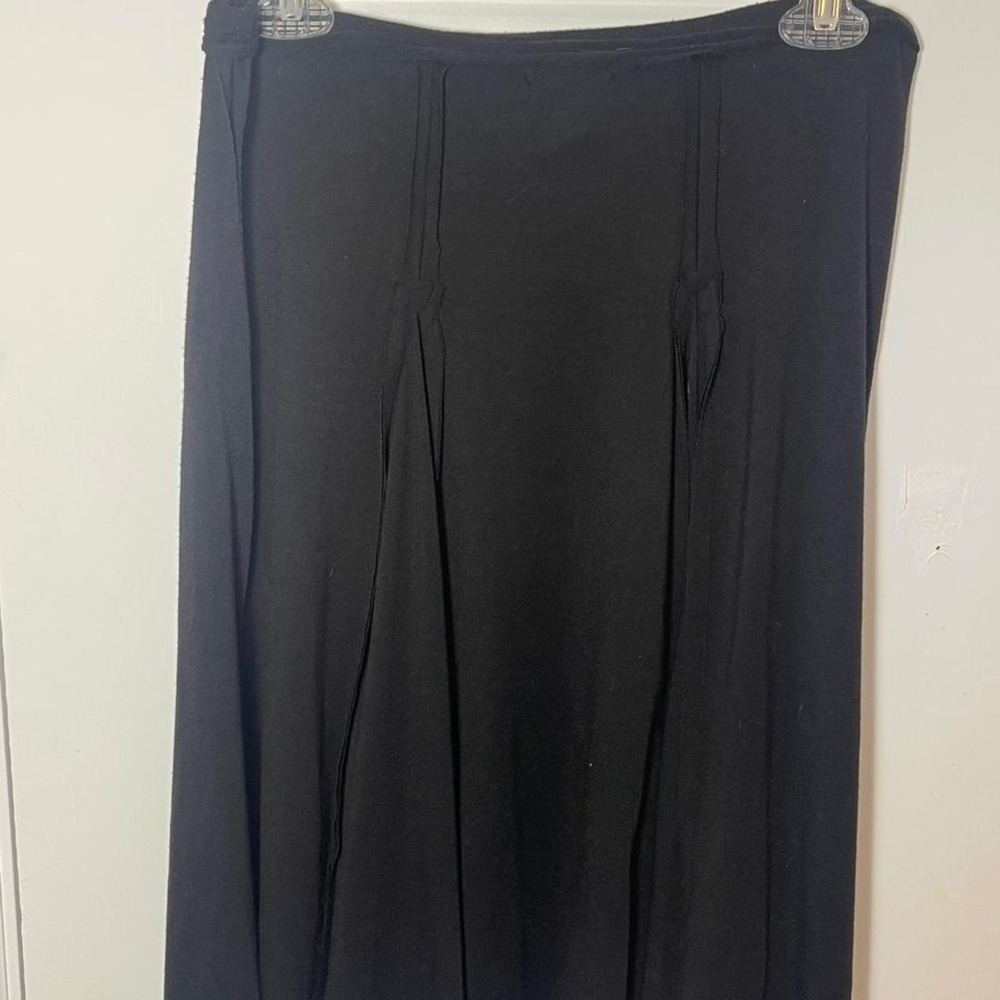 vintage paper tag Black pleated midi skirt with elastic waistband - Picture 6 of 7